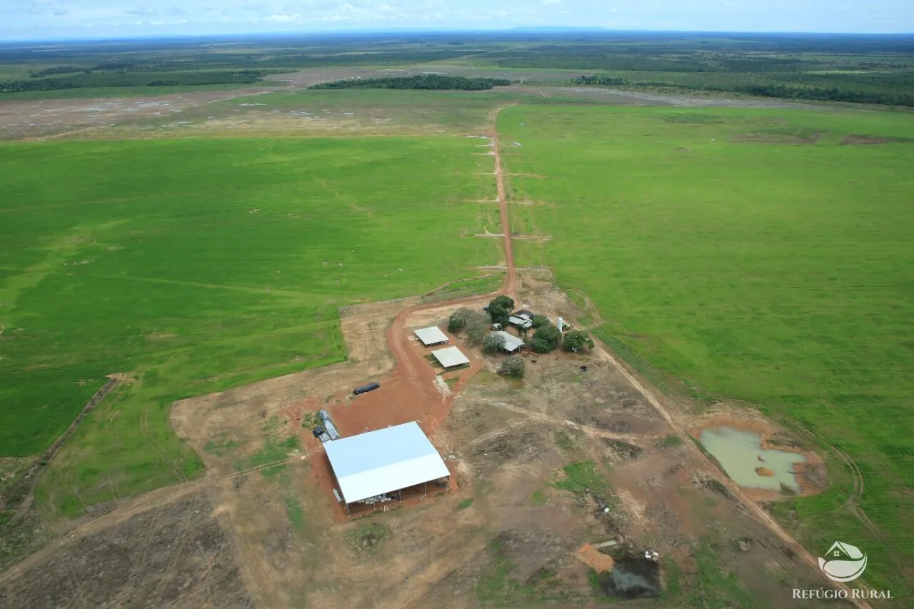 Fazenda à venda de 4.100 ha em CanaBrava do Norte, MT, Brasil