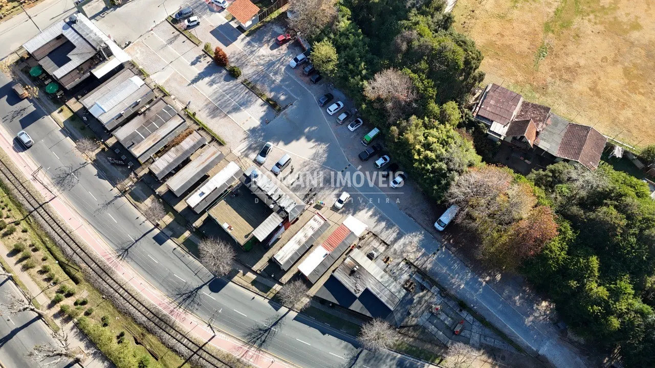 Terreno à venda e para Arrendar de 1.090 m² em Campos do Jordão, SP, Brasil
