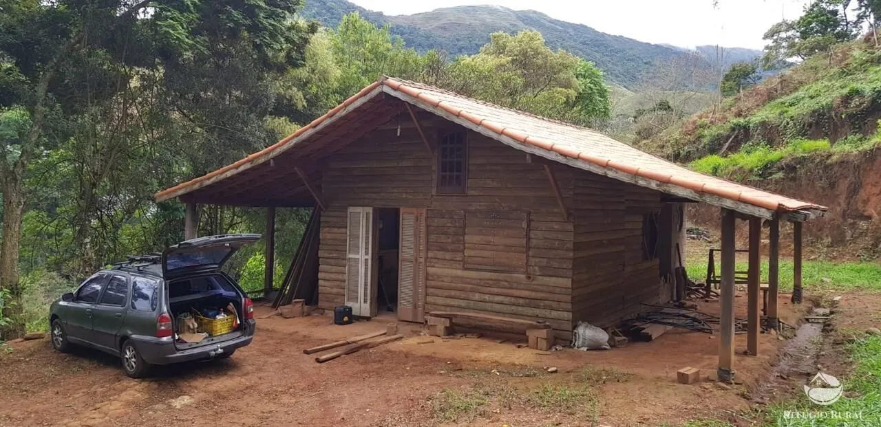 Sítio à venda de 23 ha em Silveiras, SP, Brasil