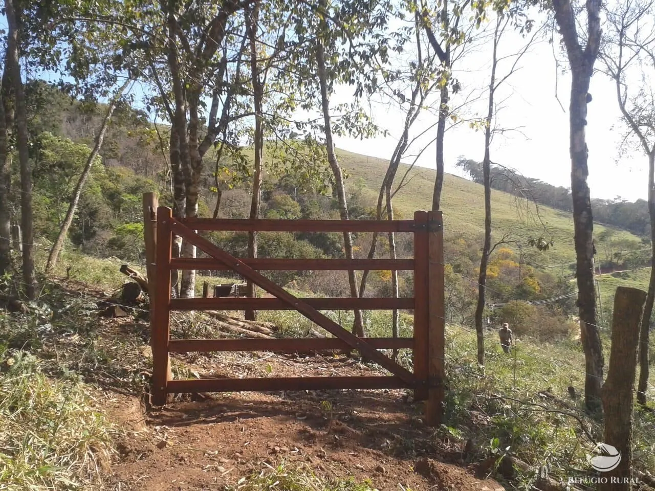 Sítio à venda de 23 ha em Silveiras, SP, Brasil