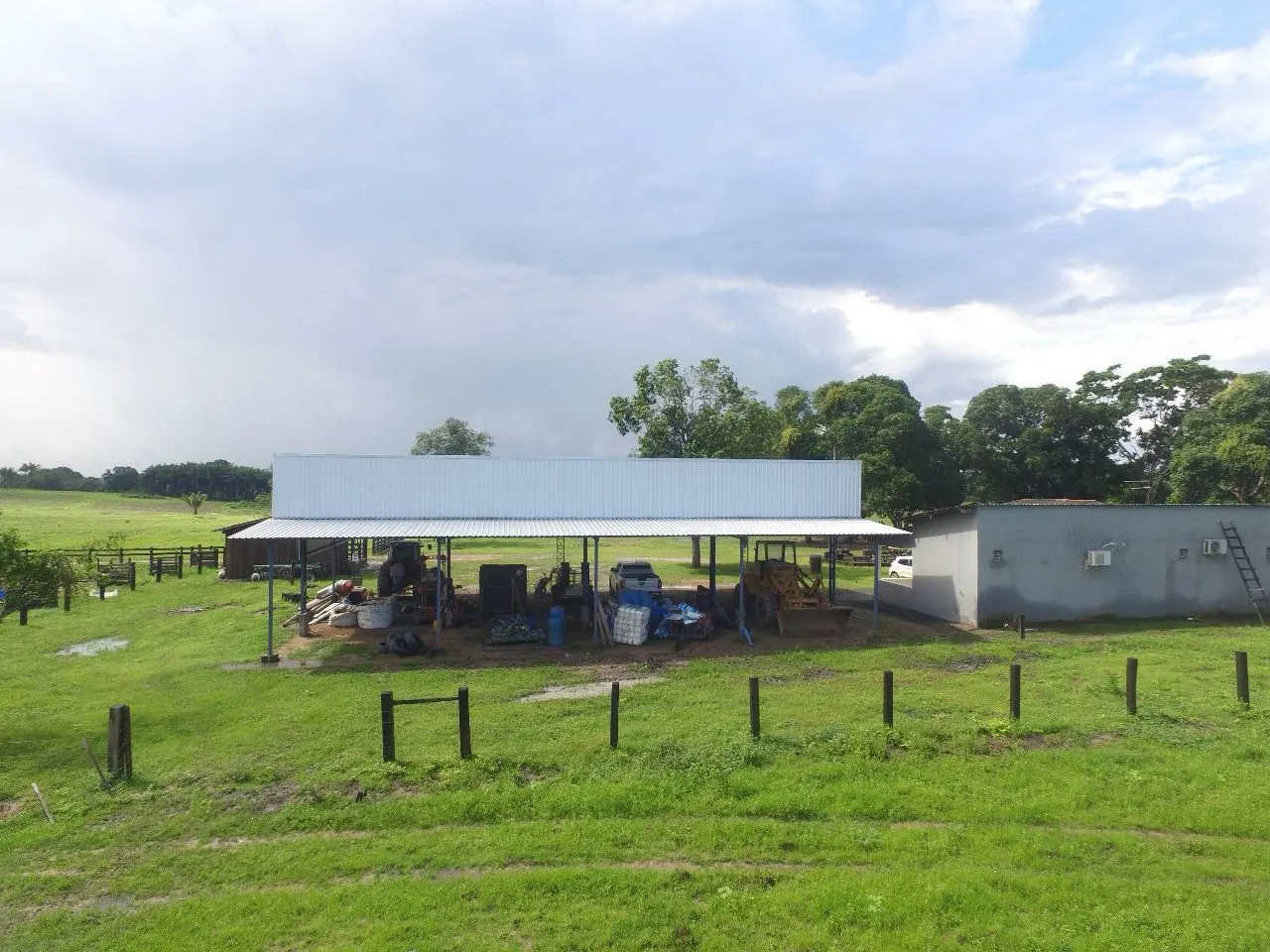 Fazenda à venda de 700 ha em Cantá, RR, Brasil