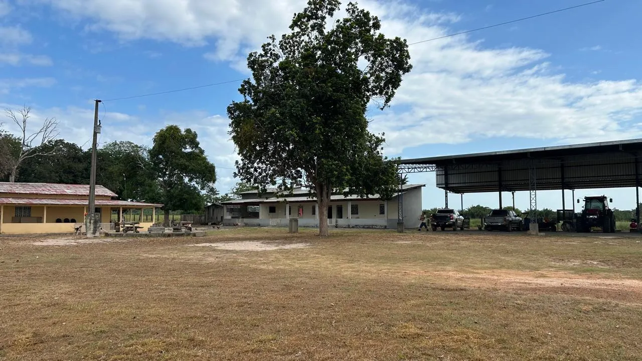 Fazenda à venda de 700 ha em Cantá, RR, Brasil