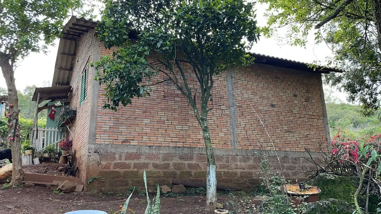 Chácara à venda de 4.300 m² em Santo Antônio da Patrulha, RS, Brasil