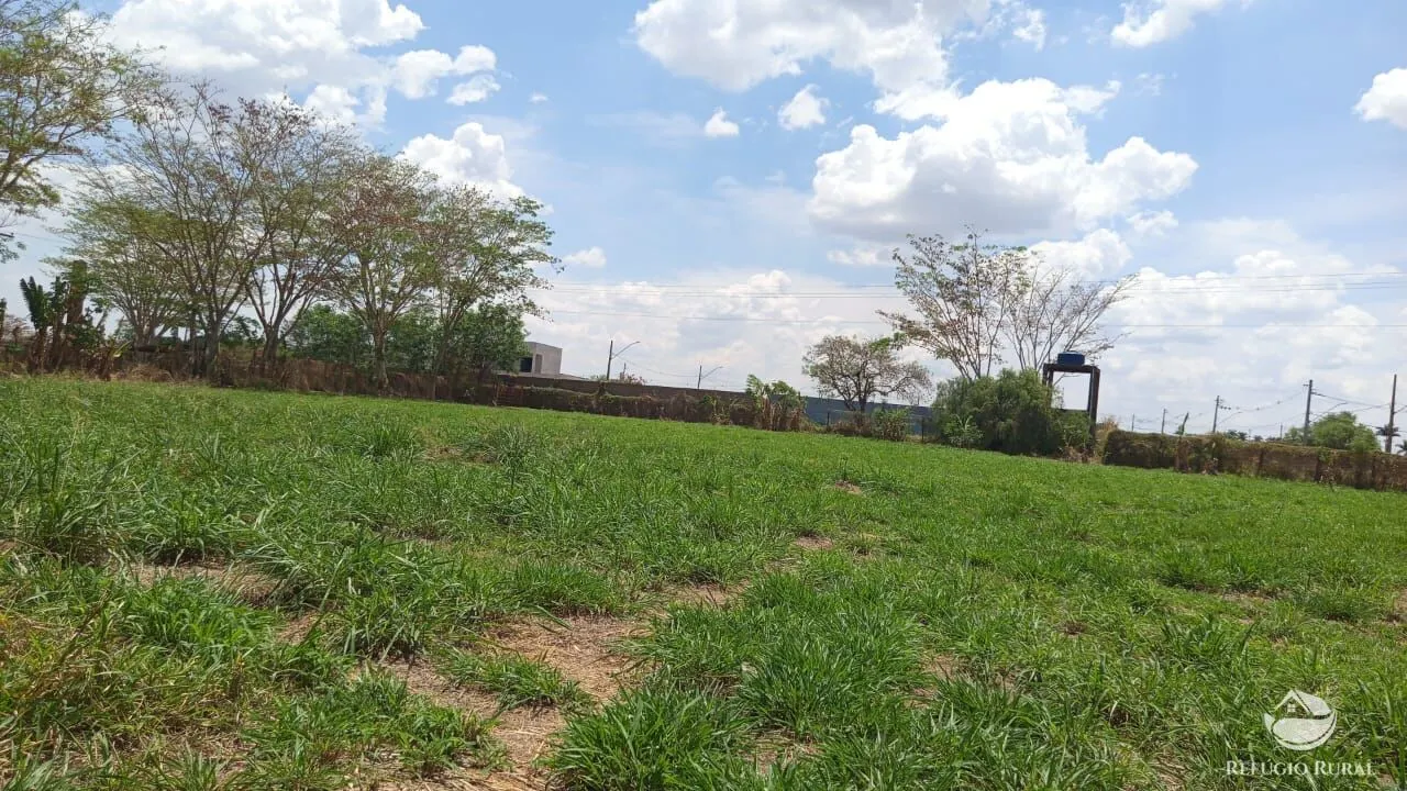 Sítio à venda de 2 ha em Planura, MG, Brasil