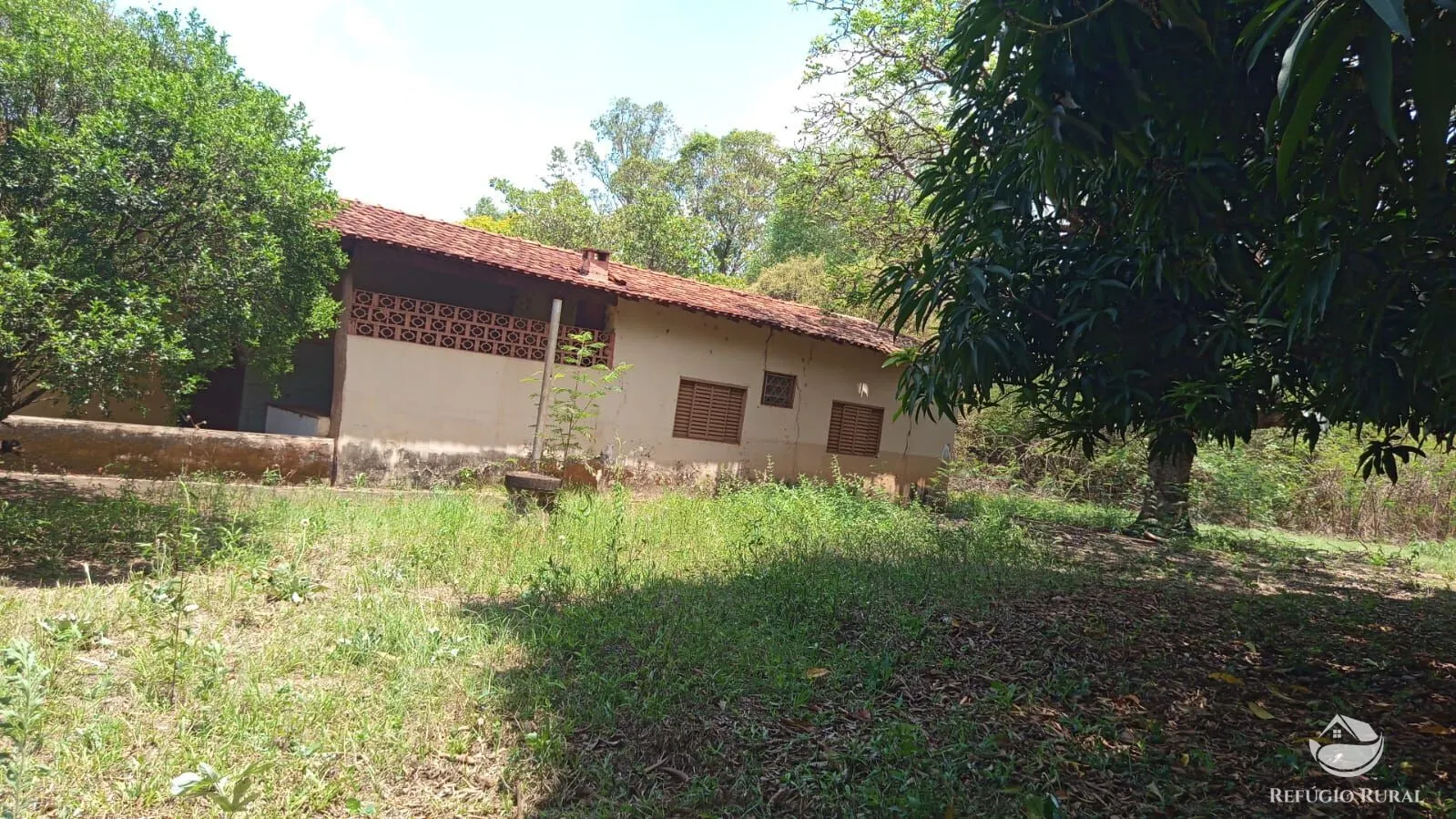 Sítio à venda de 2 ha em Planura, MG, Brasil