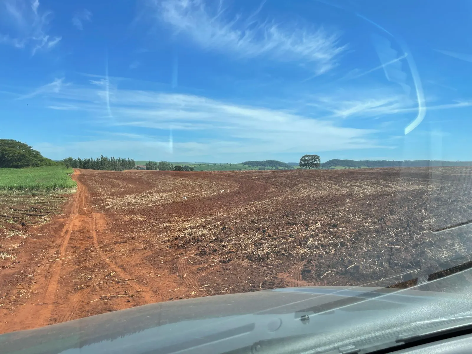 Fazenda à venda de 380 ha em Aparecida do Taboado, MS, Brasil