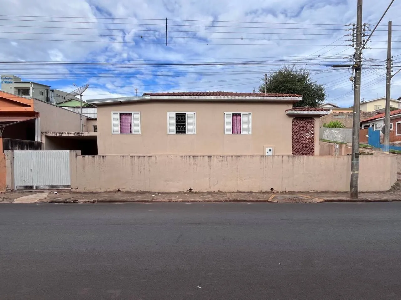 Casa à venda de 248 m² em Piraju, SP, Brasil