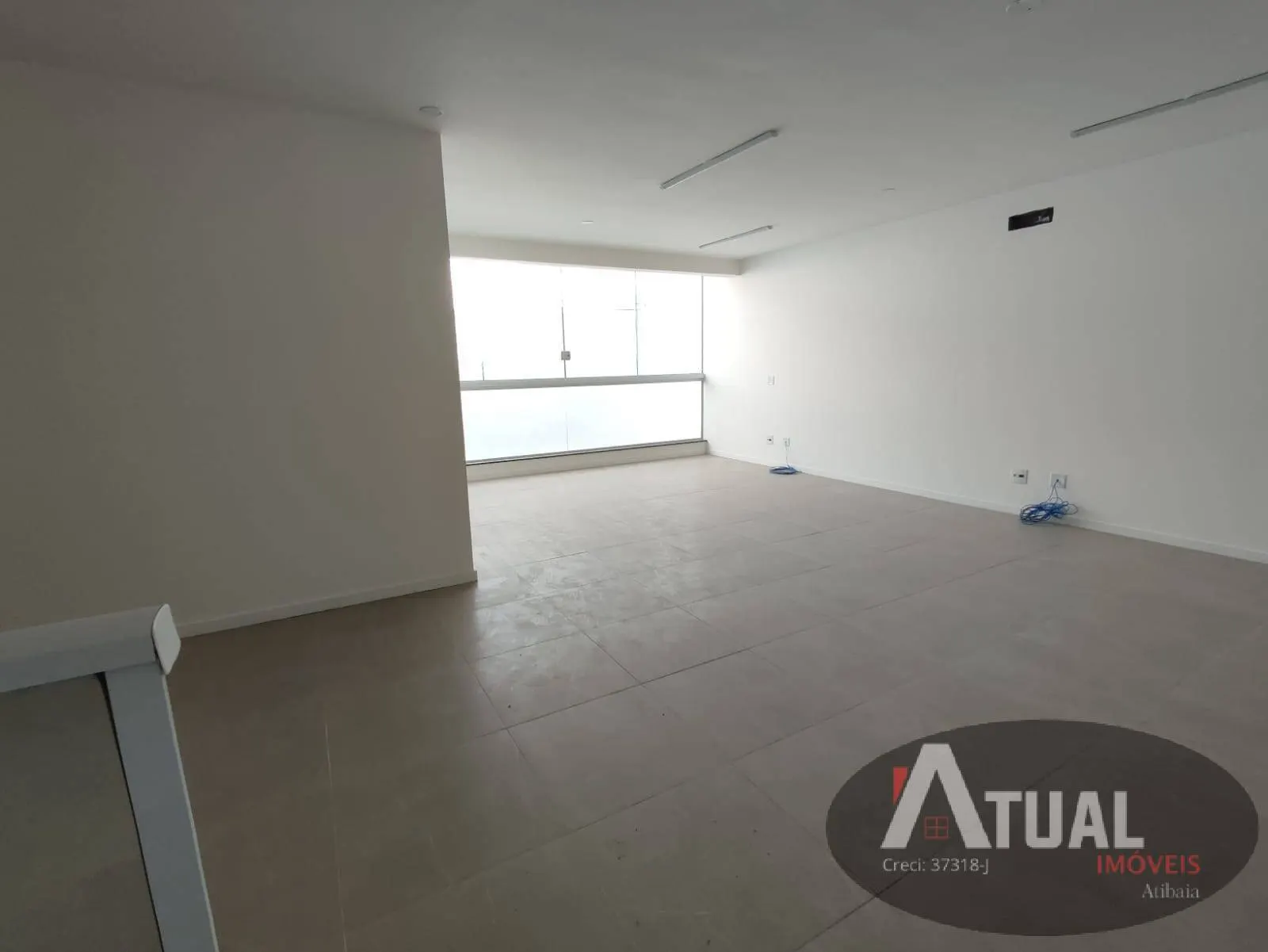 Comercial para Alugar de 349 m² em Atibaia, SP, Brasil
