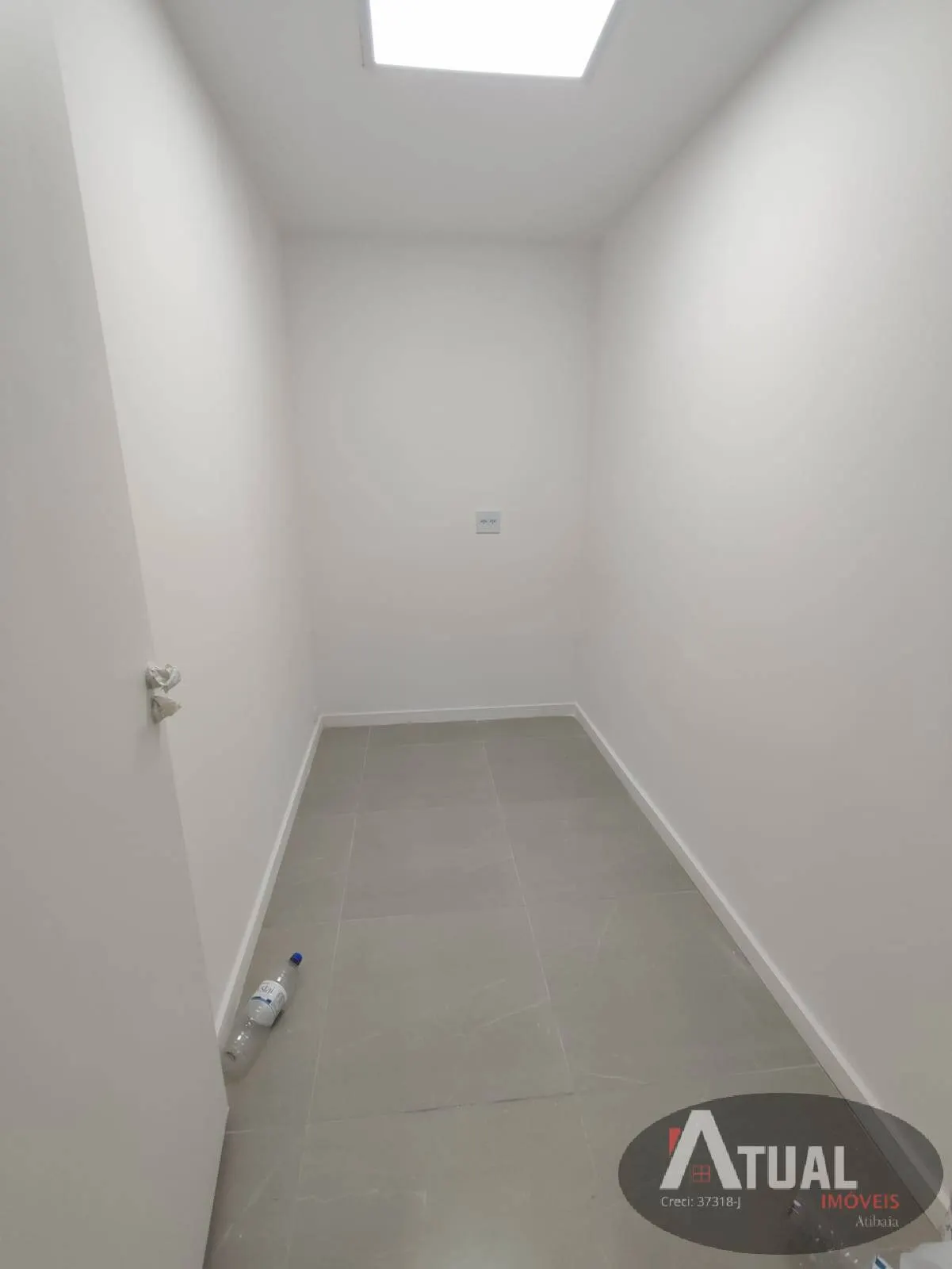 Comercial para Alugar de 349 m² em Atibaia, SP, Brasil