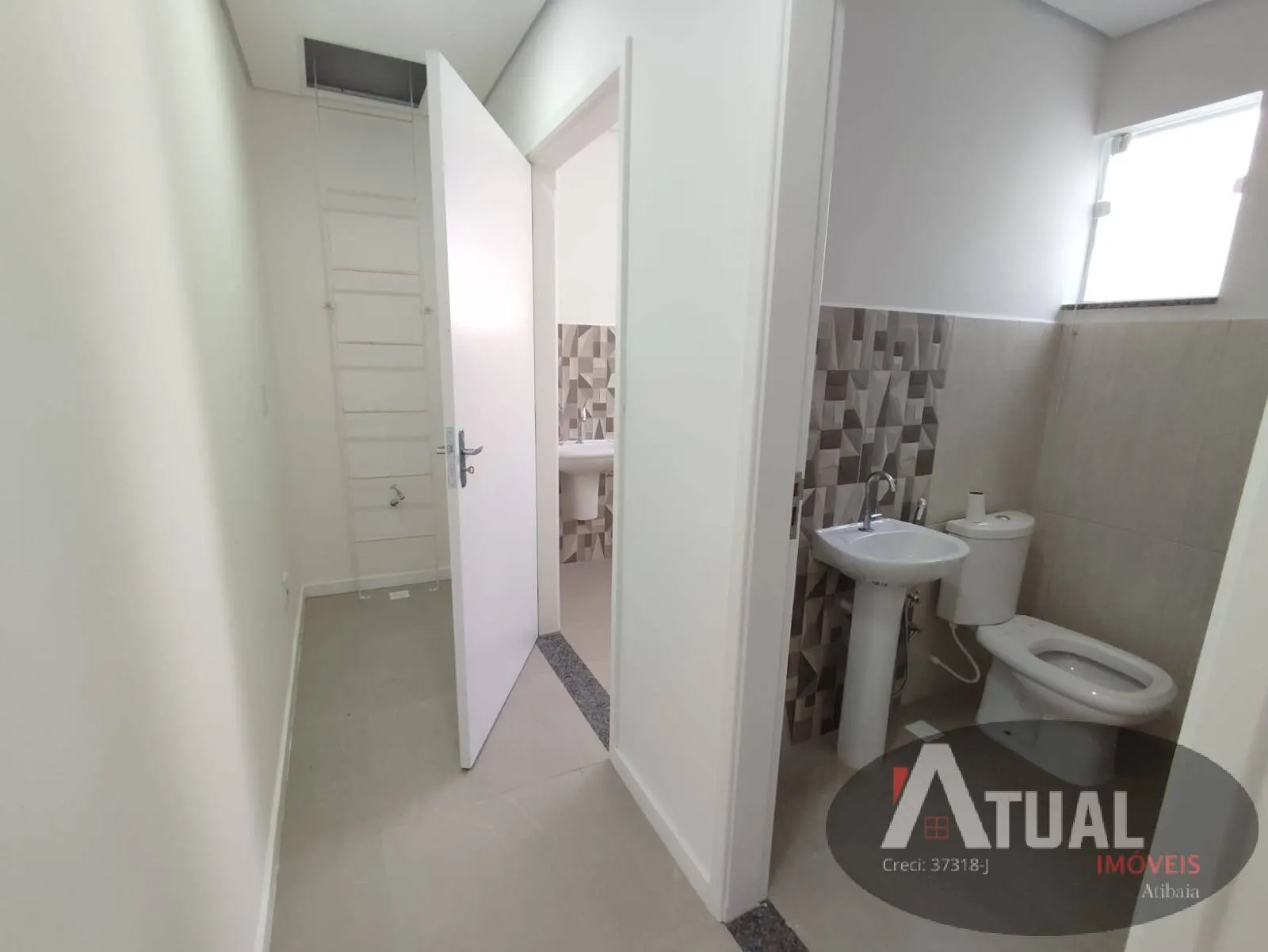 Comercial para Alugar de 349 m² em Atibaia, SP, Brasil
