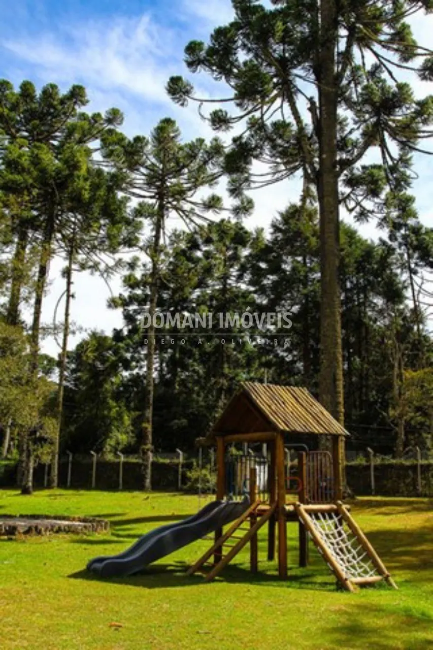 Terreno à venda de 2.800 m² em Campos do Jordão, SP, Brasil