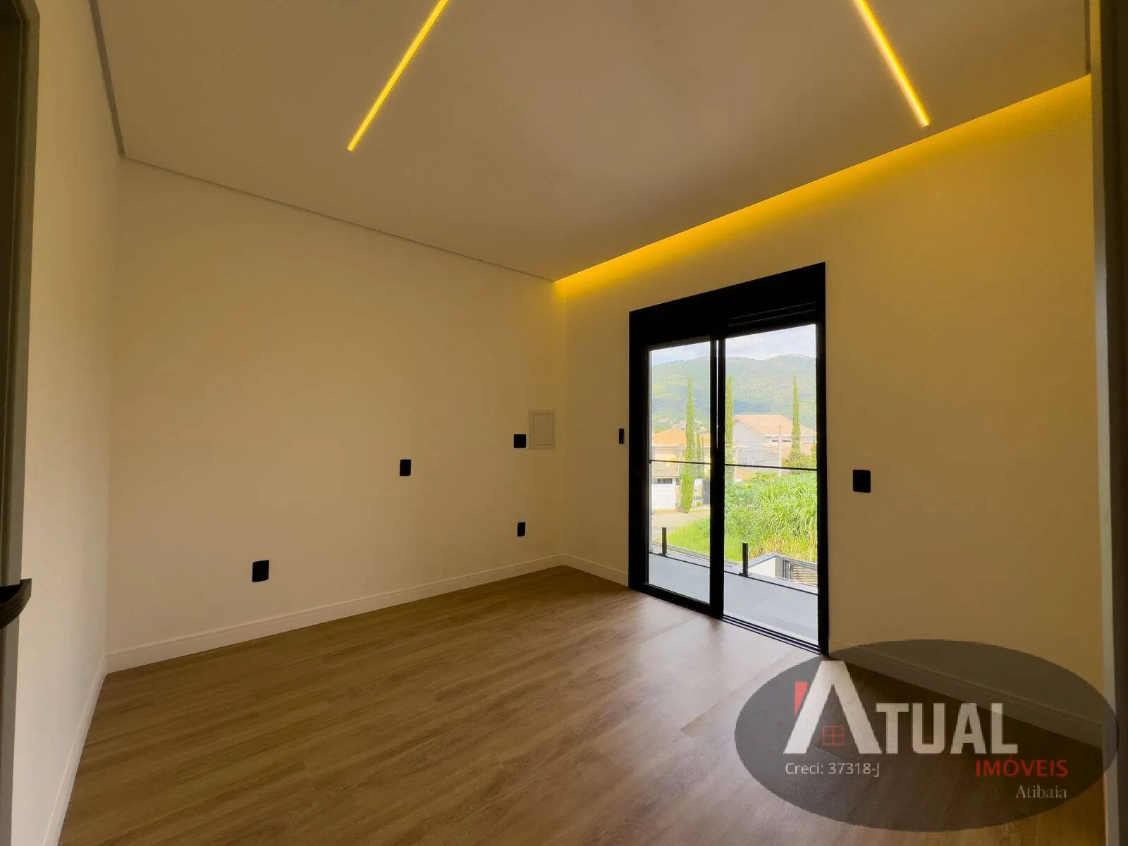 Casa à venda de 180 m² em Atibaia, SP, Brasil