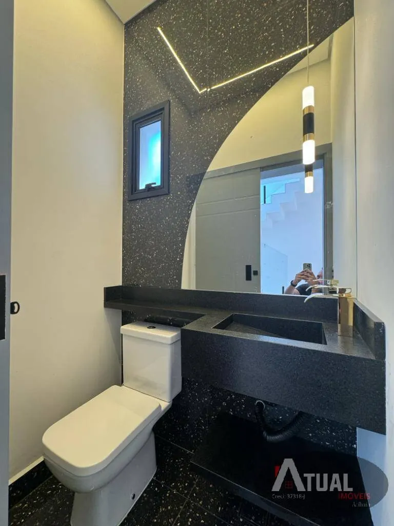 Casa à venda de 180 m² em Atibaia, SP, Brasil