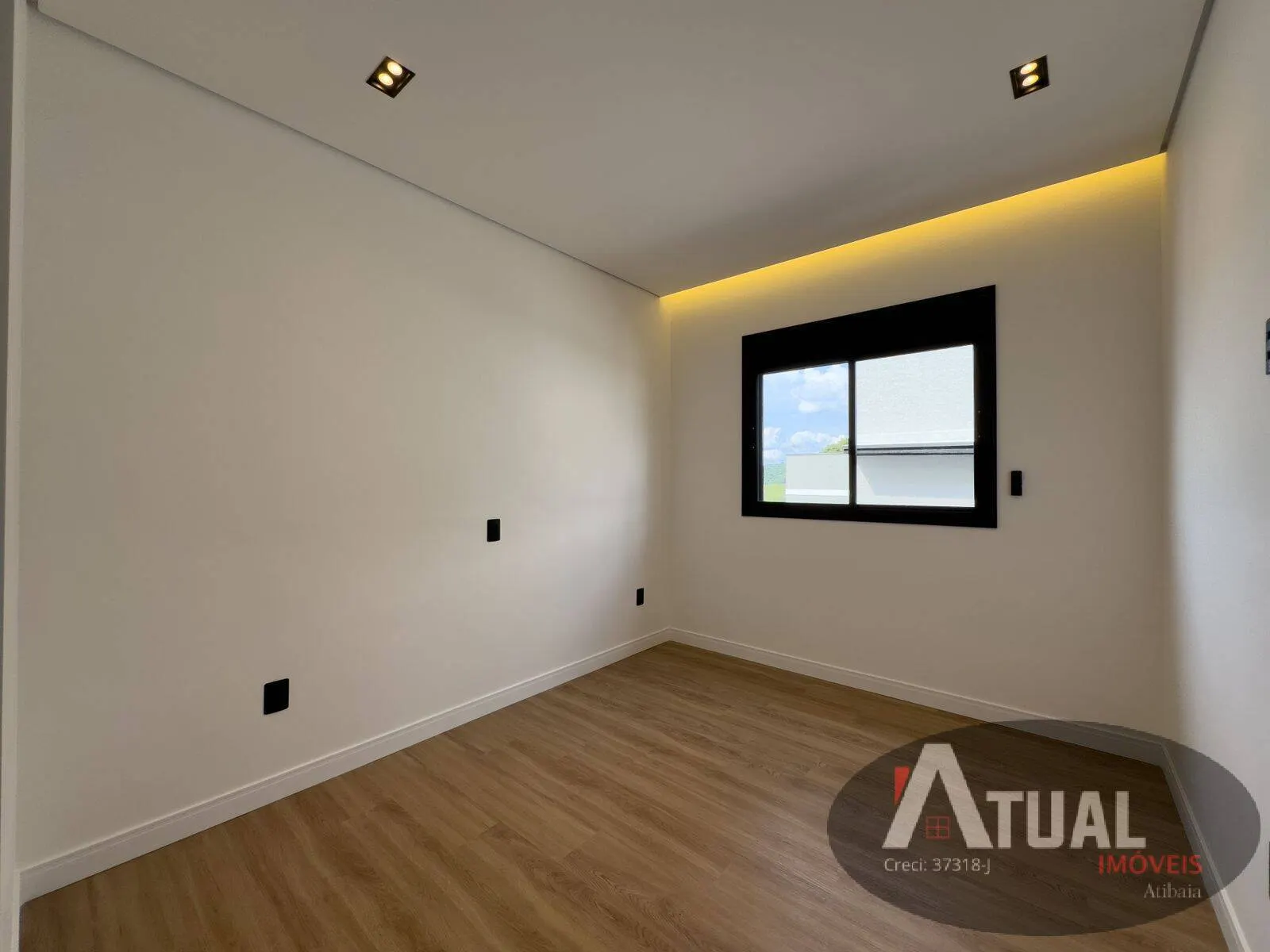 Casa à venda de 180 m² em Atibaia, SP, Brasil
