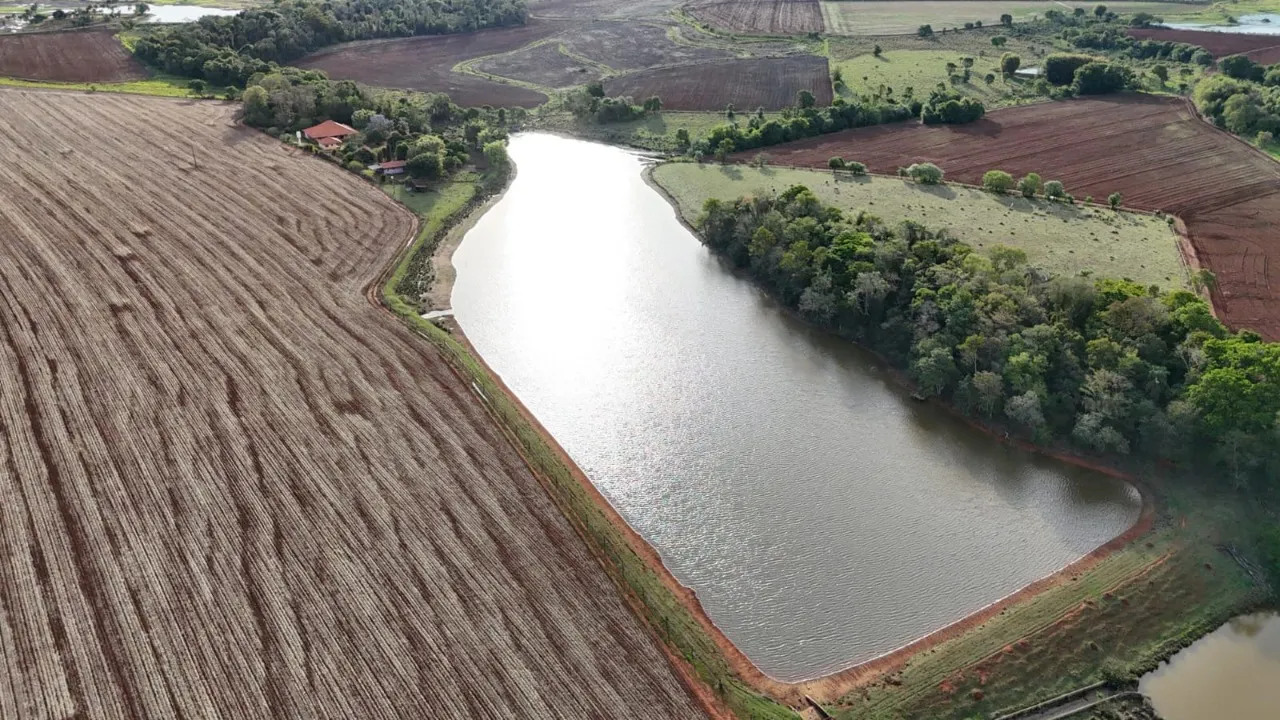 Fazenda à venda de 90 ha em Quadra, SP, Brasil