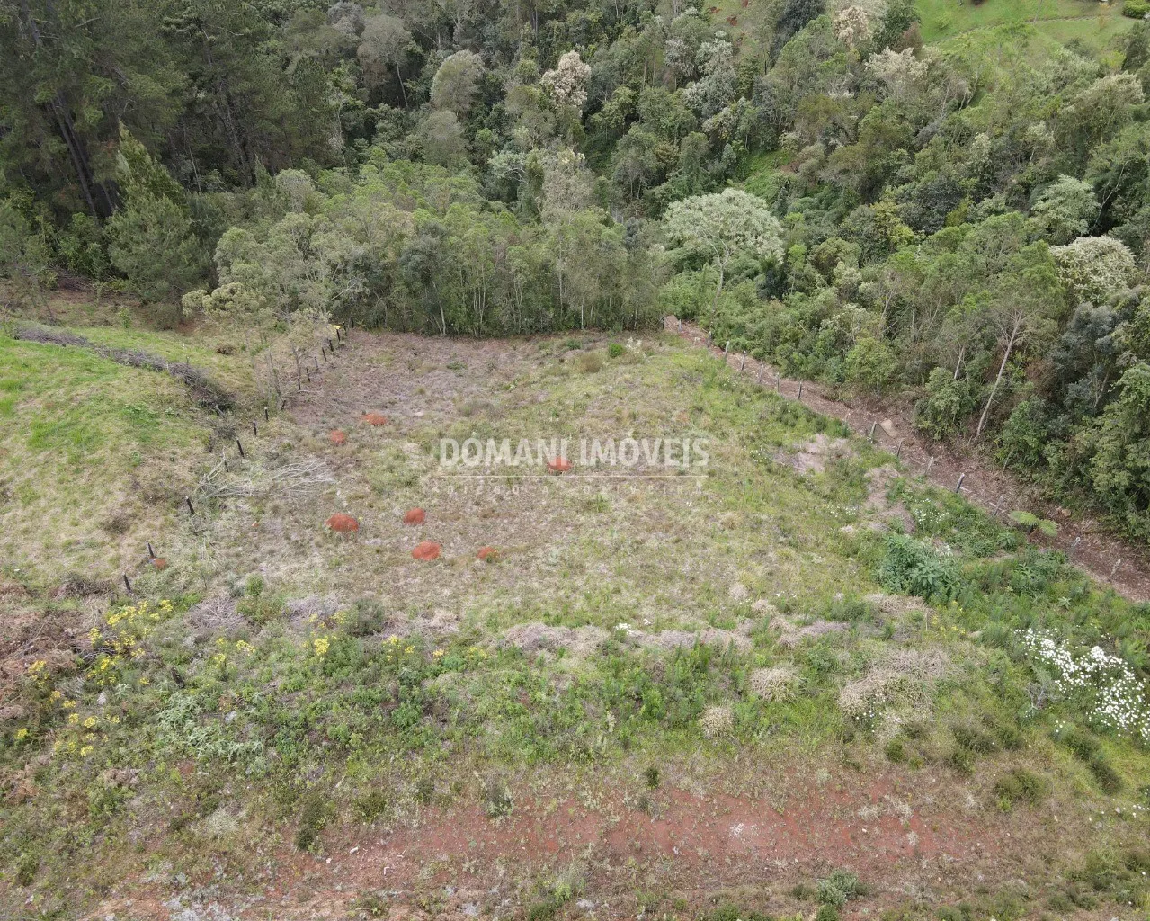 Plot for sale of 1,600 m² in Campos do Jordão, SP, Brazil