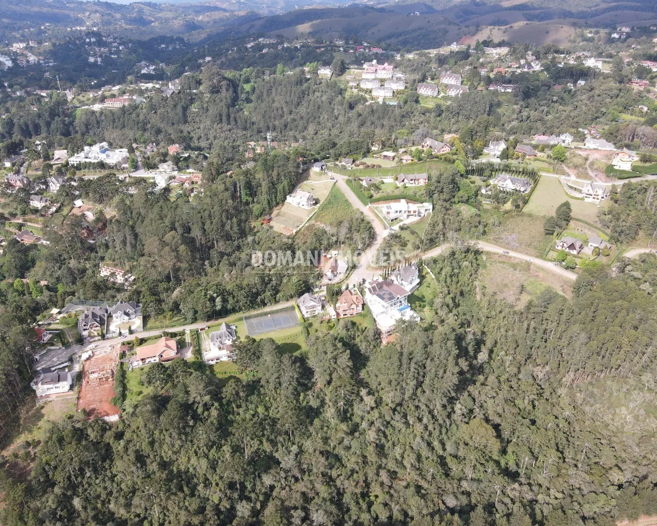 Plot for sale of 1,600 m² in Campos do Jordão, SP, Brazil