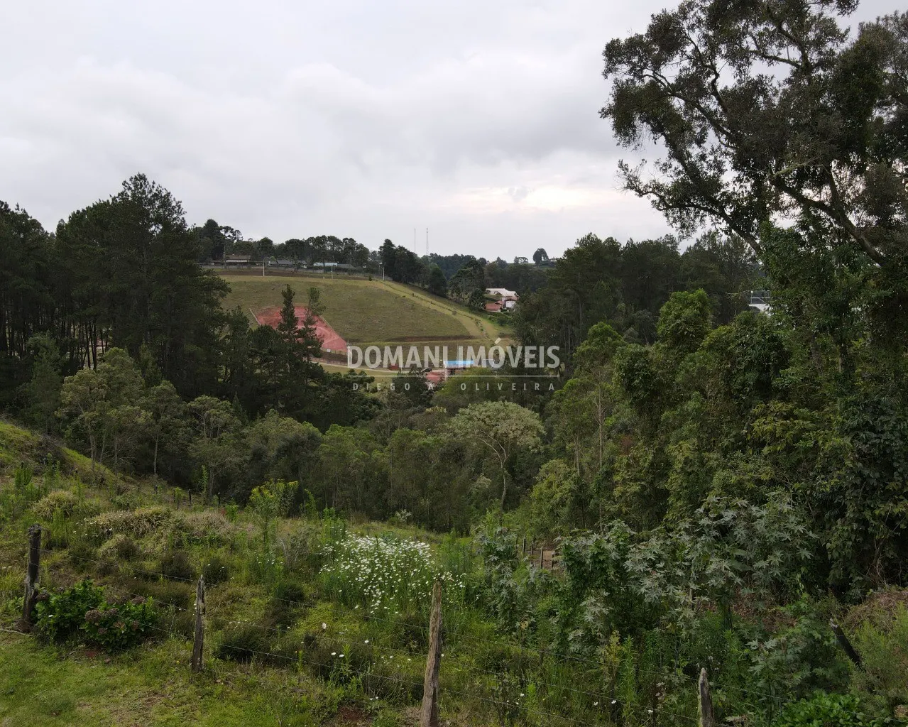 Plot for sale of 1,600 m² in Campos do Jordão, SP, Brazil