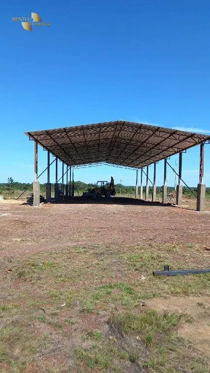 Fazenda à venda de 1.100 ha em Planalto da Serra, MT, Brasil