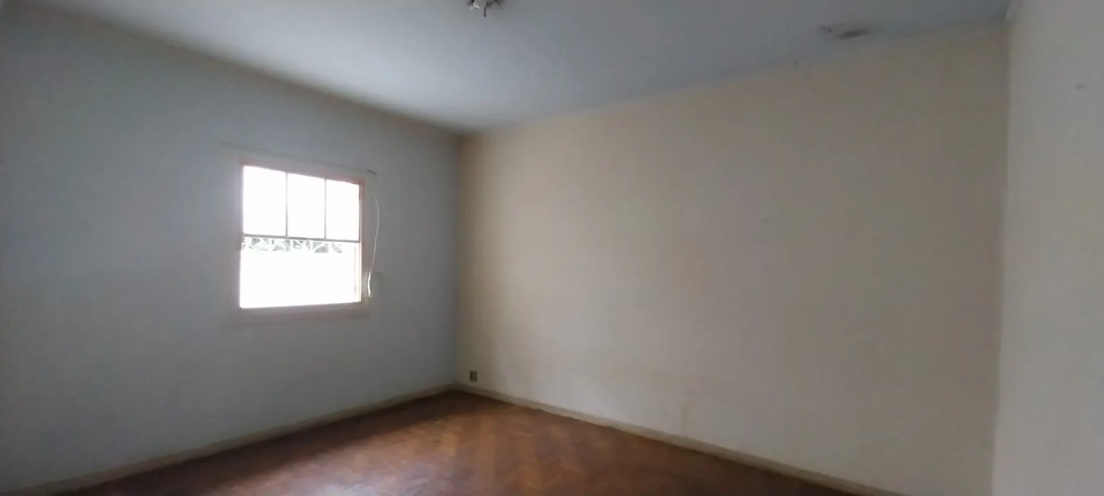Comercial à venda de 150 m² em Jacareí, SP, Brasil