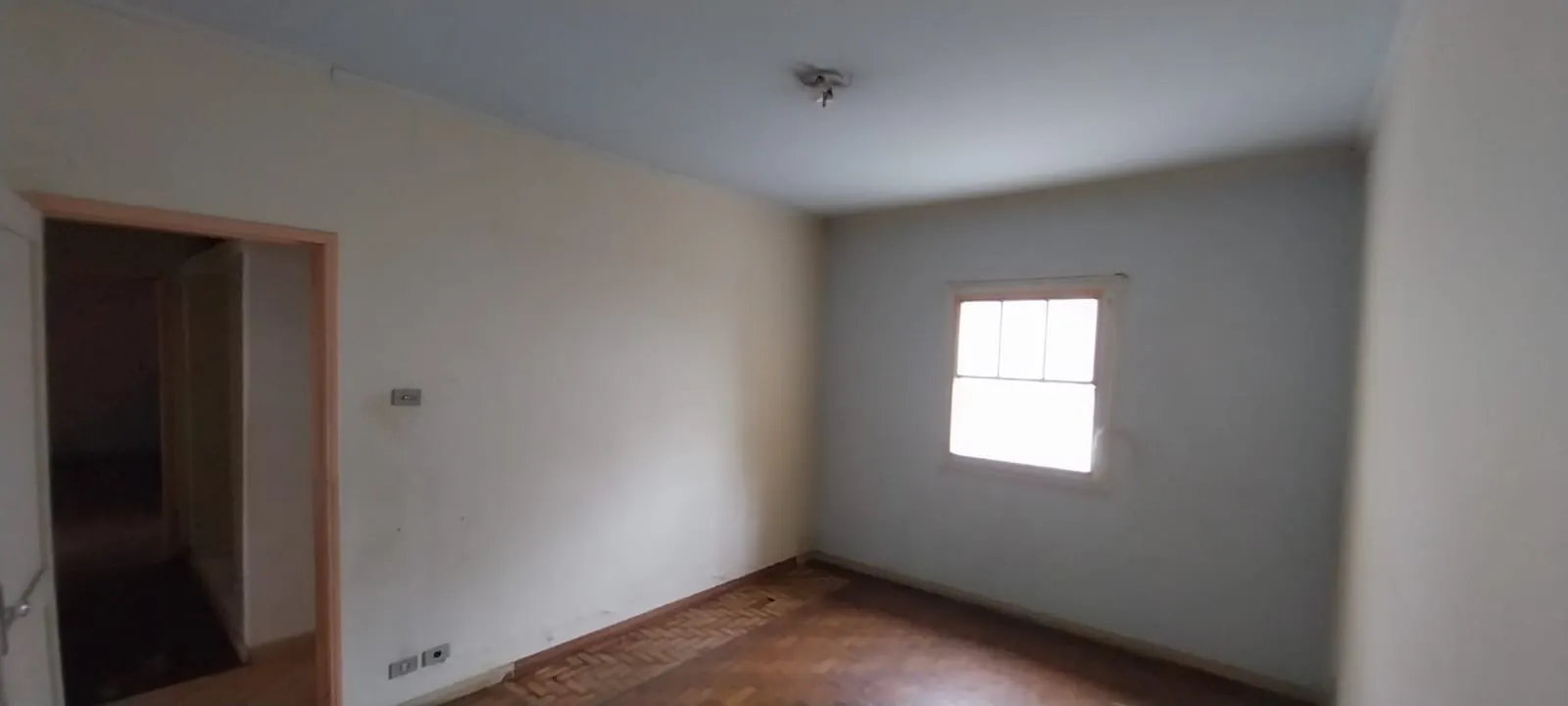 Comercial à venda de 150 m² em Jacareí, SP, Brasil
