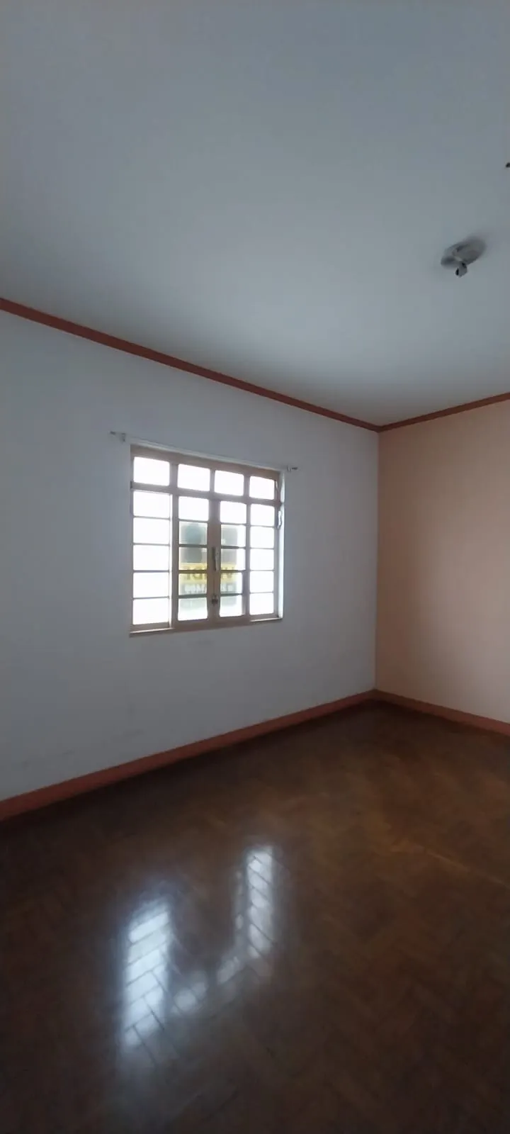 Comercial à venda de 150 m² em Jacareí, SP, Brasil