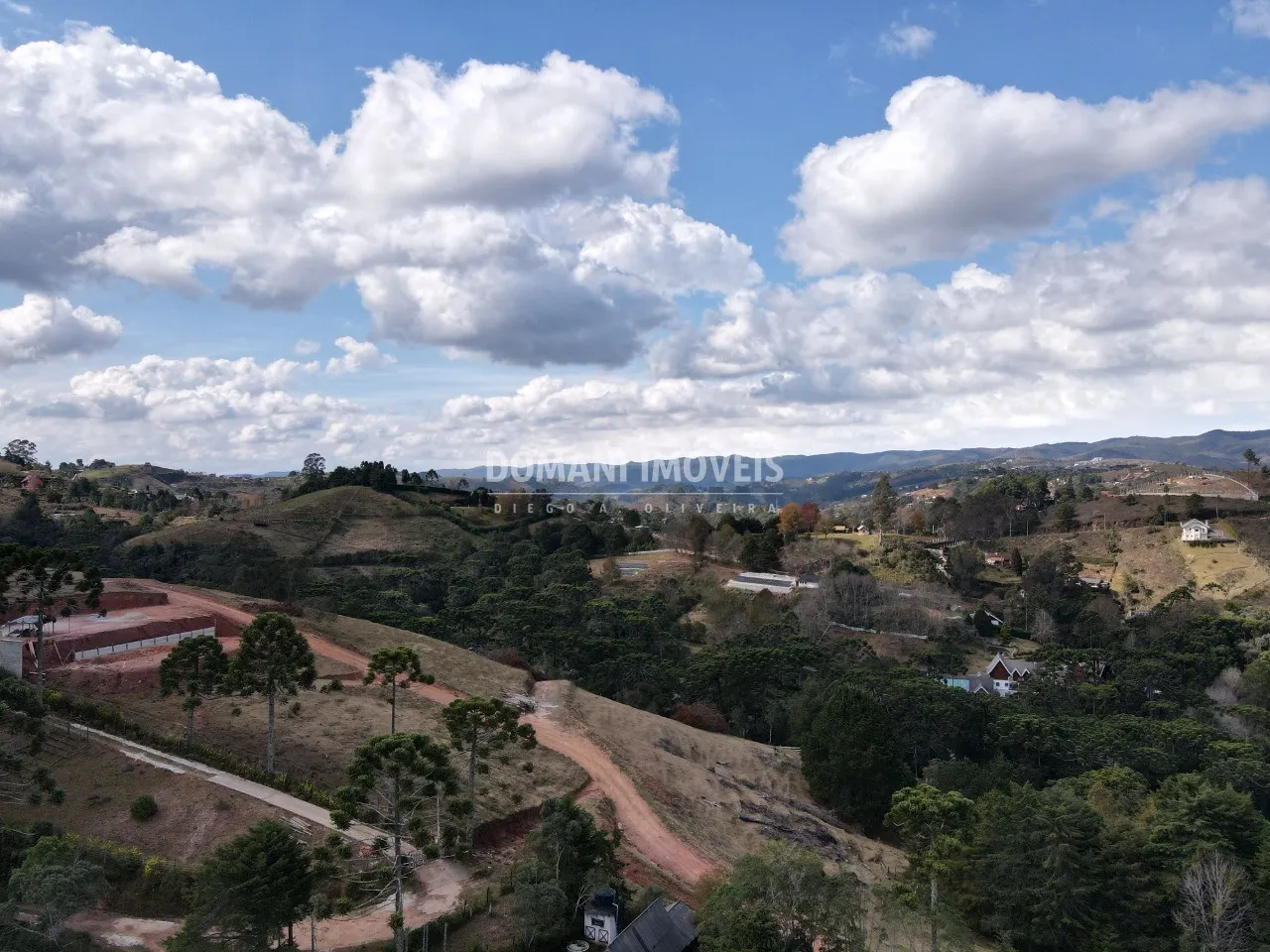 Casa à venda de 1.000 m² em Campos do Jordão, SP, Brasil