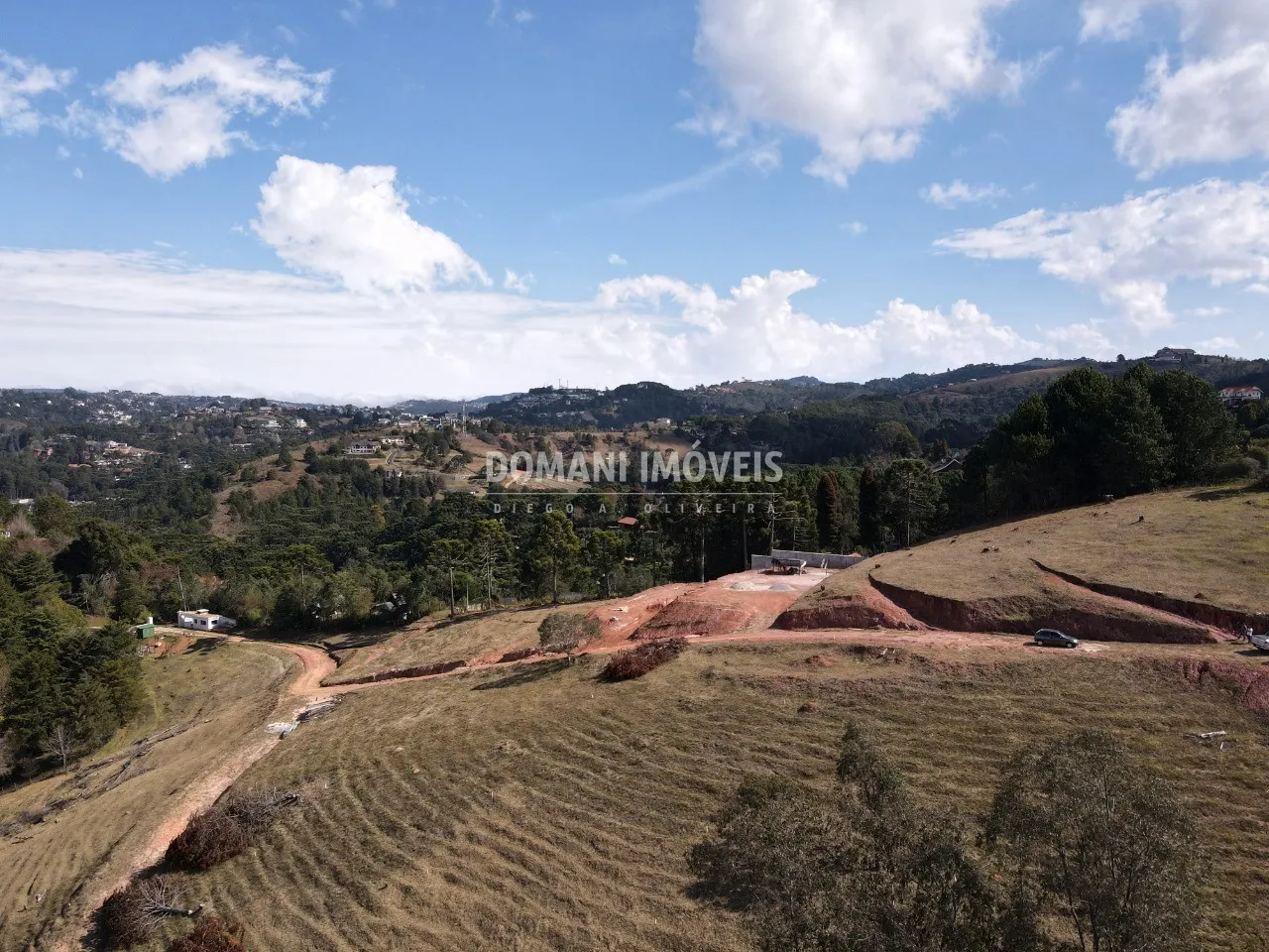 Casa à venda de 1.000 m² em Campos do Jordão, SP, Brasil
