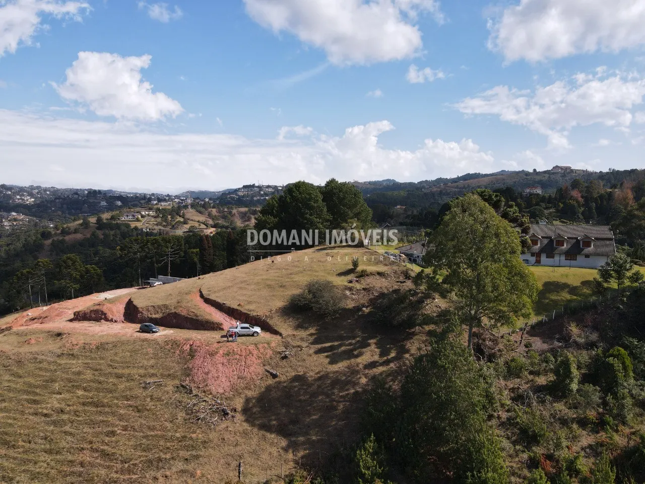 Casa à venda de 1.000 m² em Campos do Jordão, SP, Brasil