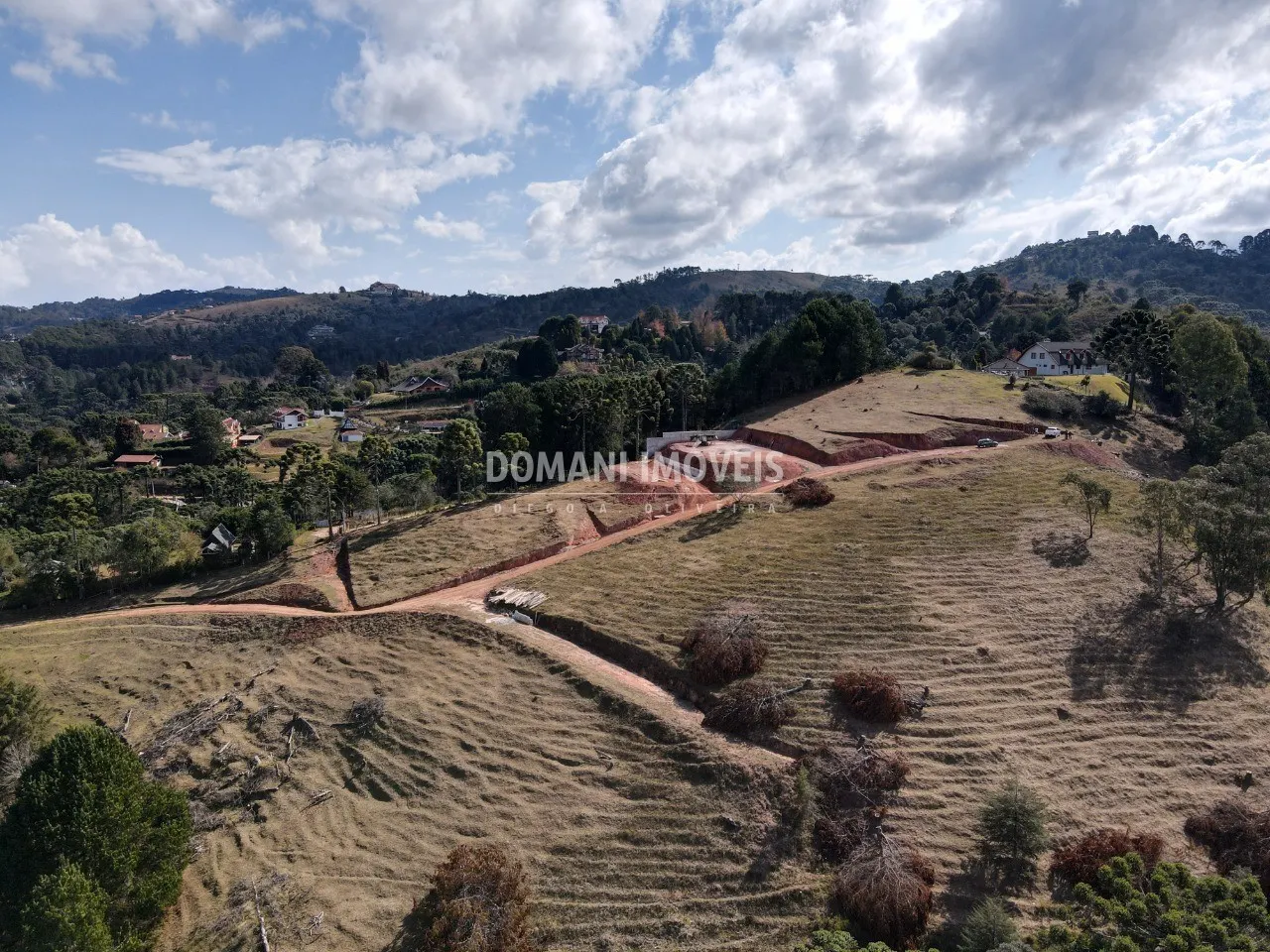 Casa à venda de 1.000 m² em Campos do Jordão, SP, Brasil
