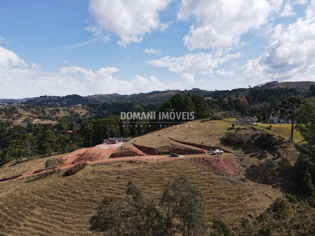 Casa à venda de 1.000 m² em Campos do Jordão, SP, Brasil