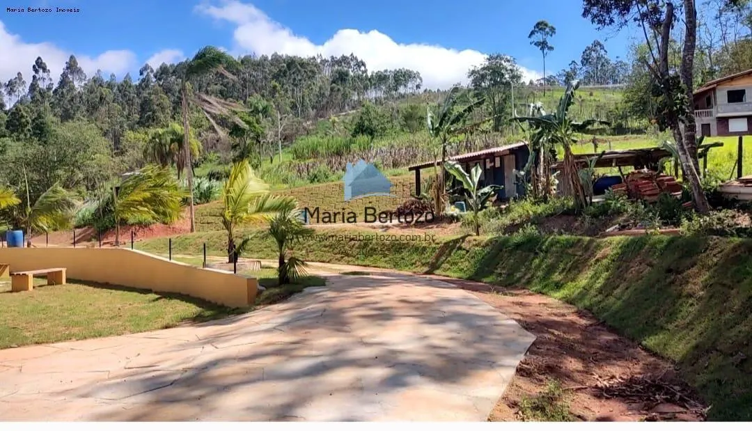 Chácara à venda de 2 ha em Guararema, SP, Brasil