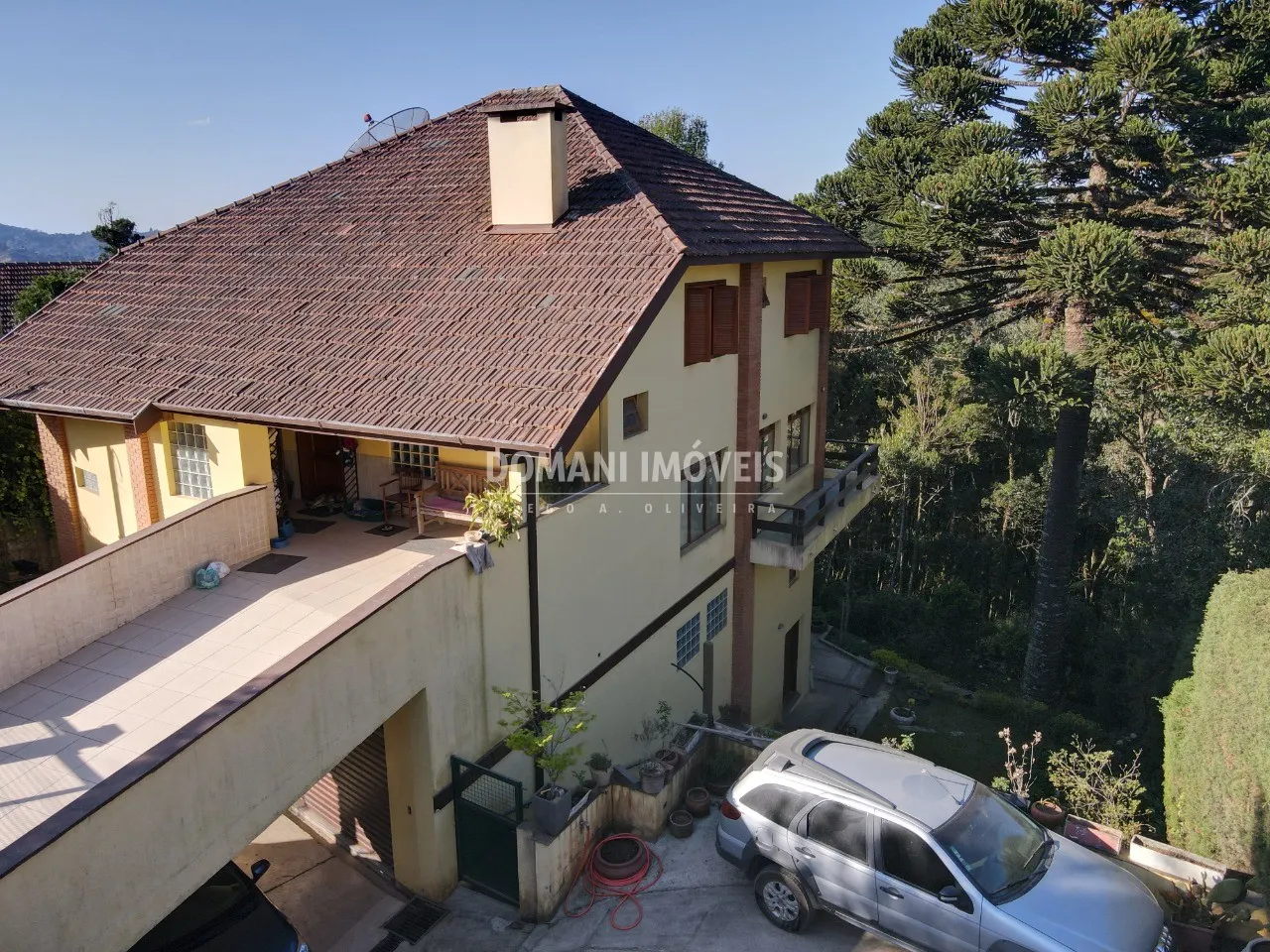 House for sale and to rent of 1,120 m² in Campos do Jordão, SP, Brazil