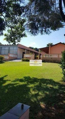 Chácara à venda de 2.200 m² em São José dos Campos, SP, Brasil