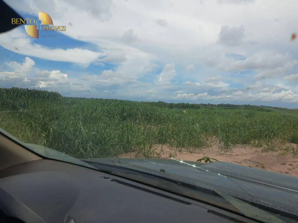 Fazenda à venda de 5.645 ha em Vila Bela da Santíssima Trindade, MT, Brasil