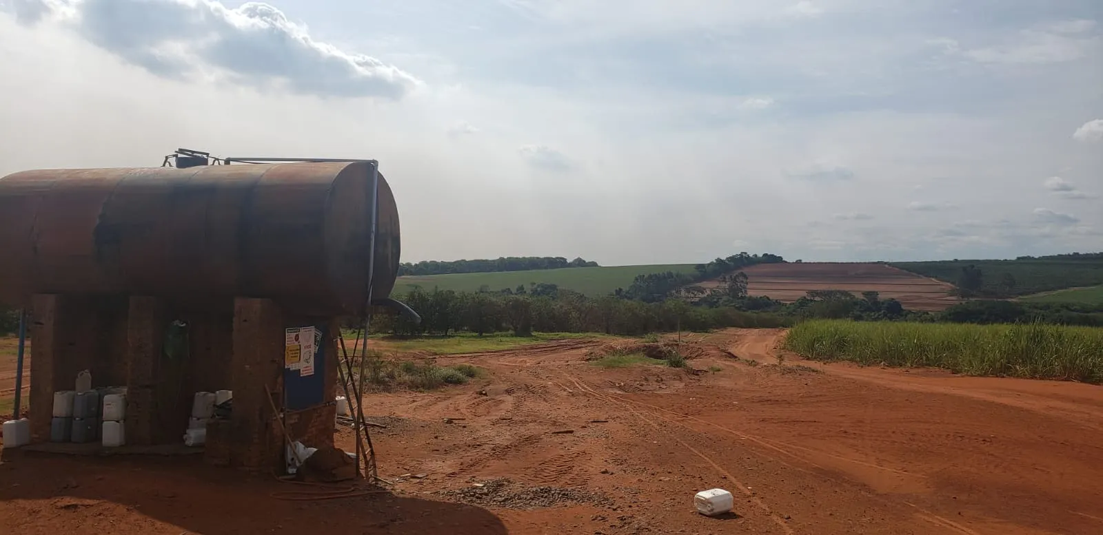 Fazenda à venda e para Arrendar de 426 ha em Araraquara, SP, Brasil