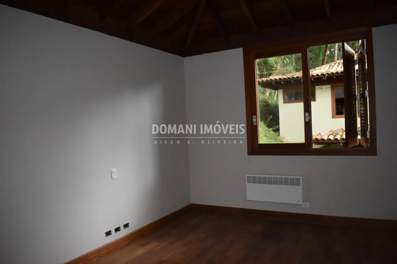 Casa à venda de 1.305 m² em Campos do Jordão, SP, Brasil