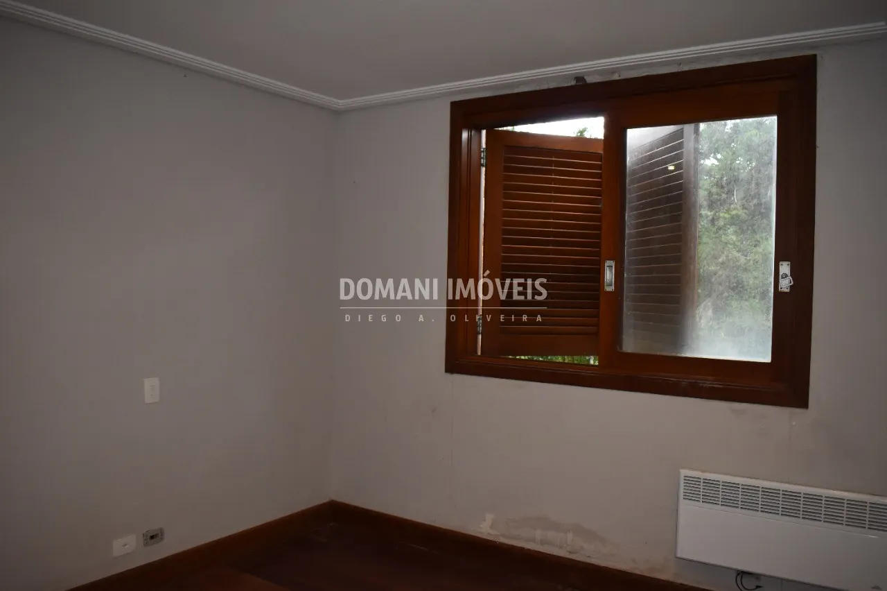 Casa à venda de 1.305 m² em Campos do Jordão, SP, Brasil
