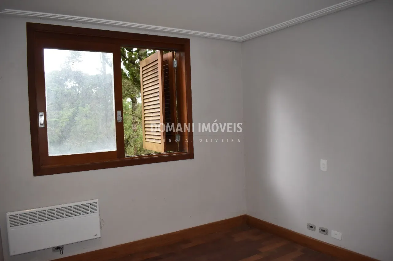 Casa à venda de 1.305 m² em Campos do Jordão, SP, Brasil
