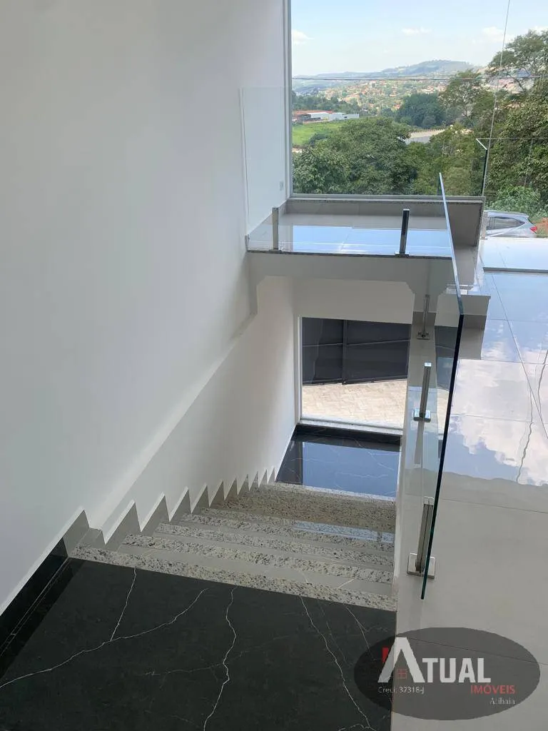 Casa à venda de 364 m² em Atibaia, SP, Brasil