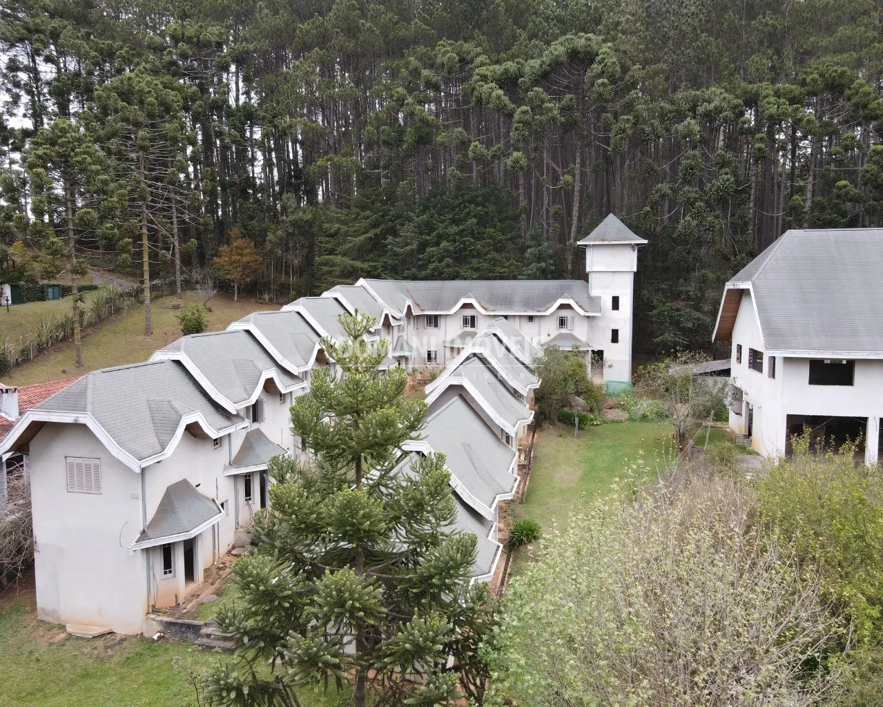 Pousada à venda de 3.450 m² em Campos do Jordão, SP, Brasil