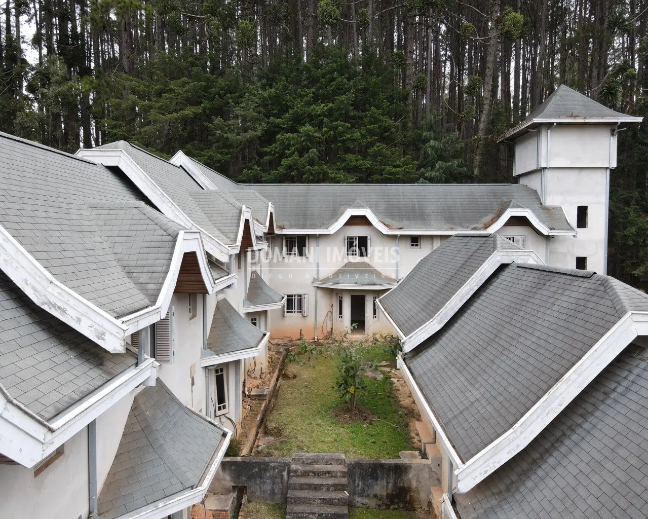 Pousada à venda de 3.450 m² em Campos do Jordão, SP, Brasil
