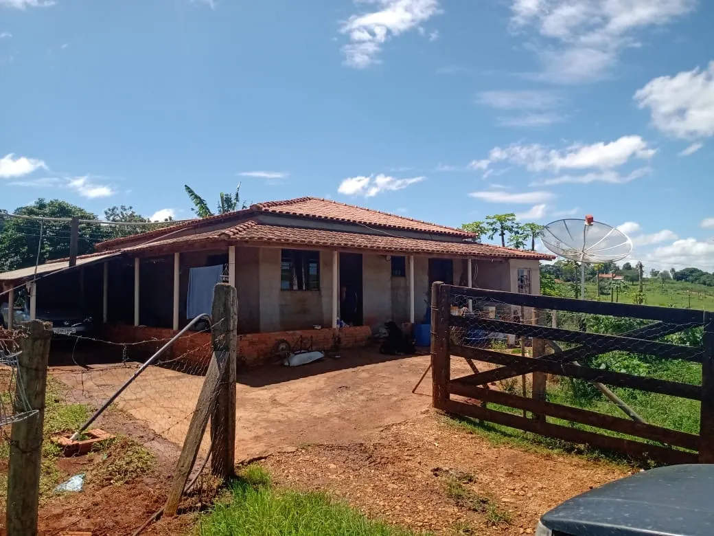 Sítio à venda de 4 ha em Angatuba, SP, Brasil