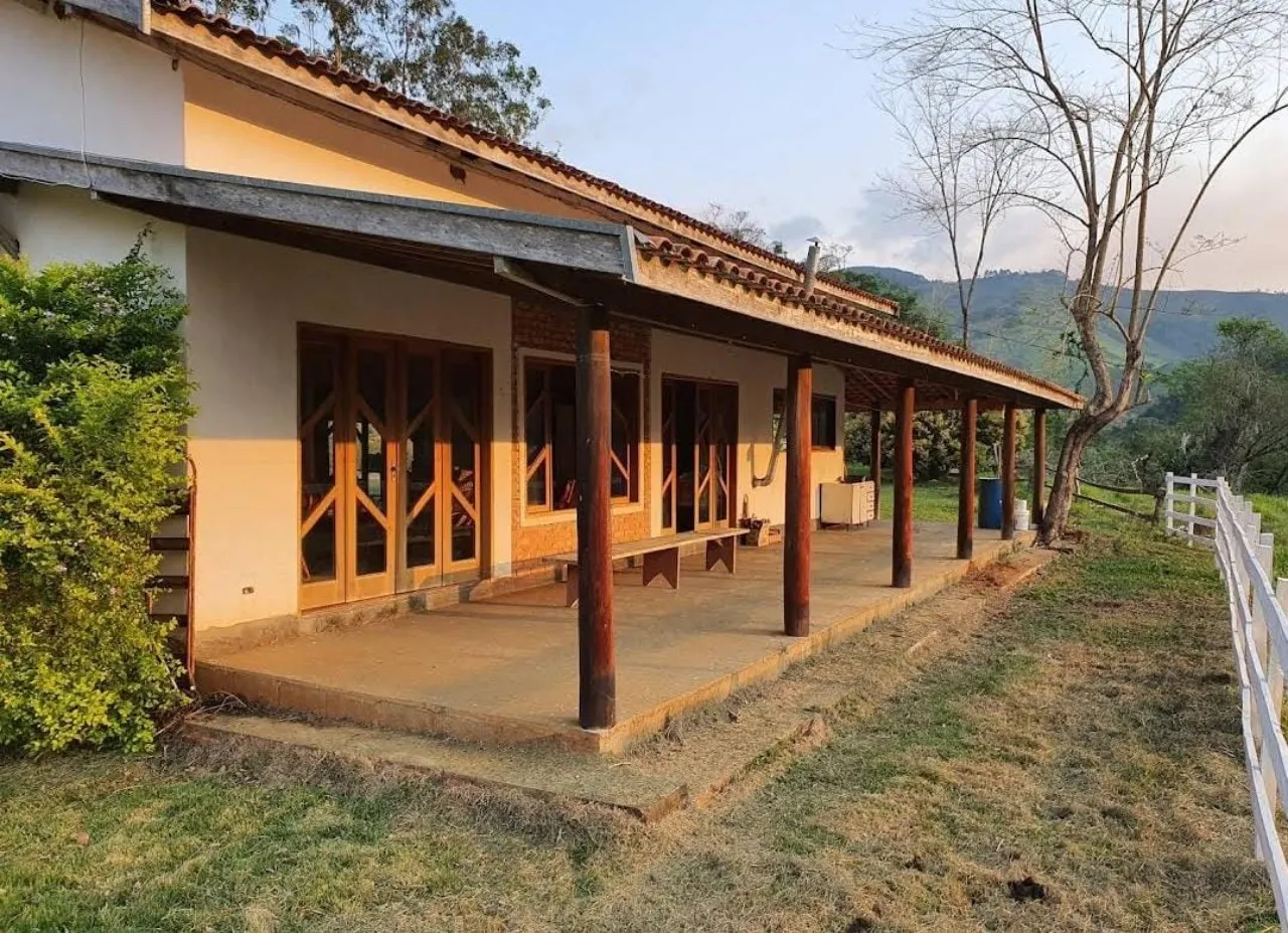 Fazenda à venda de 1.019 ha em Adrianópolis, PR, Brasil