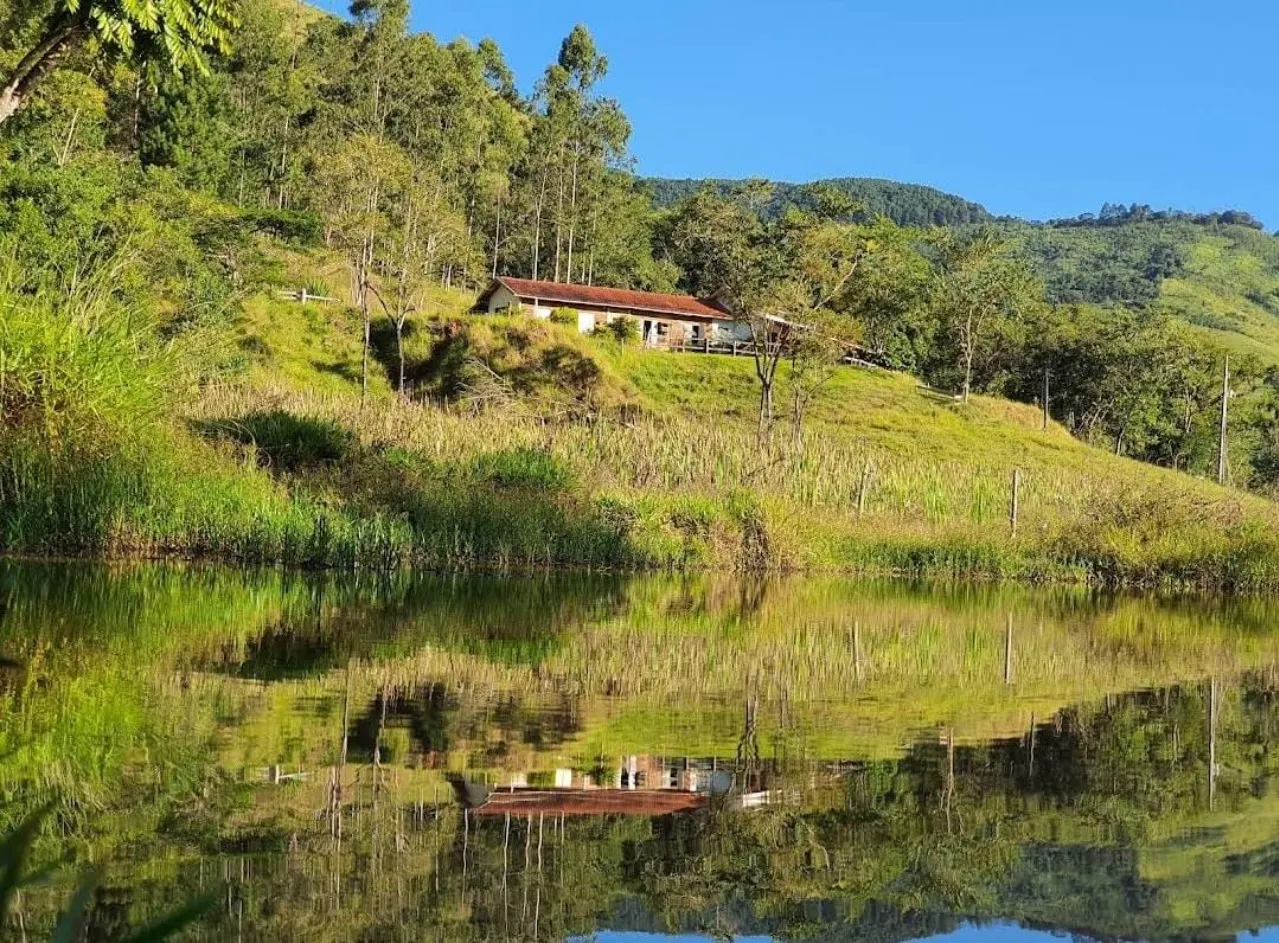 Fazenda à venda de 1.019 ha em Adrianópolis, PR, Brasil