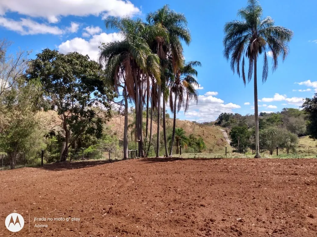 Chácara à venda de 4 ha em Bofete, SP, Brasil