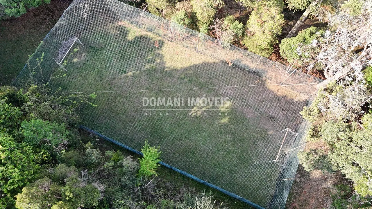 Casa à venda de 7.780 m² em Campos do Jordão, SP, Brasil