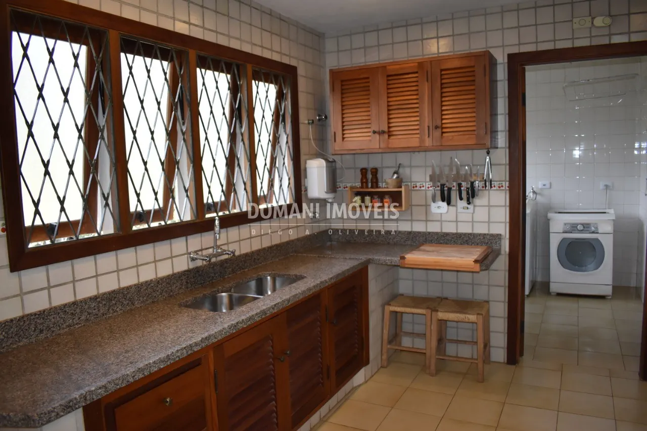 Casa à venda de 7.780 m² em Campos do Jordão, SP, Brasil