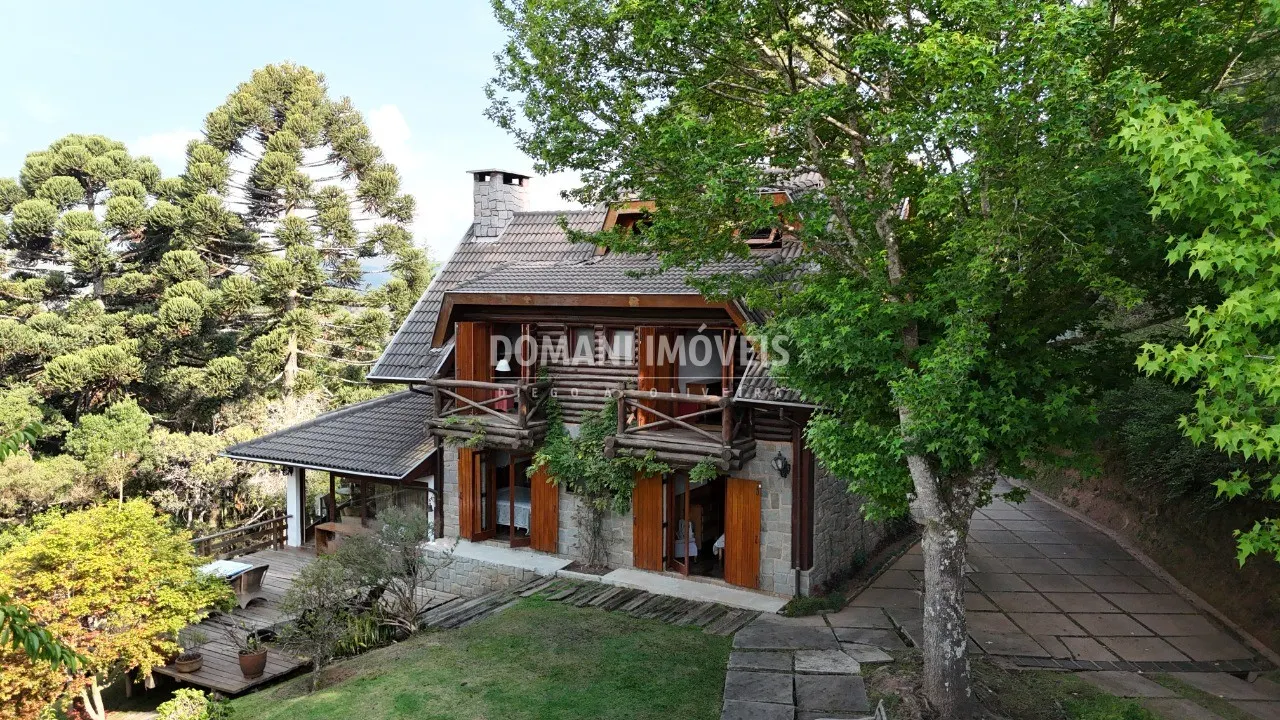 Casa à venda de 7.780 m² em Campos do Jordão, SP, Brasil