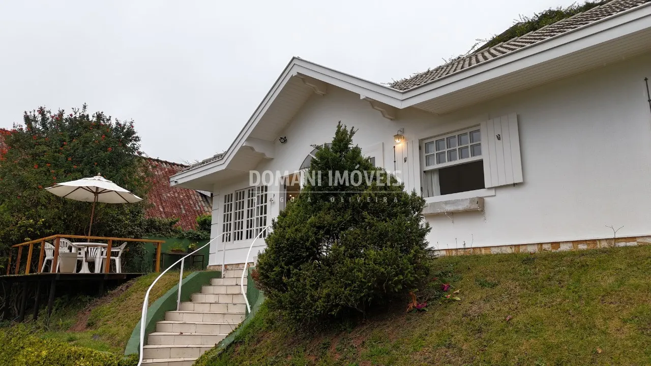 House for sale of 695 m² in Campos do Jordão, SP, Brazil